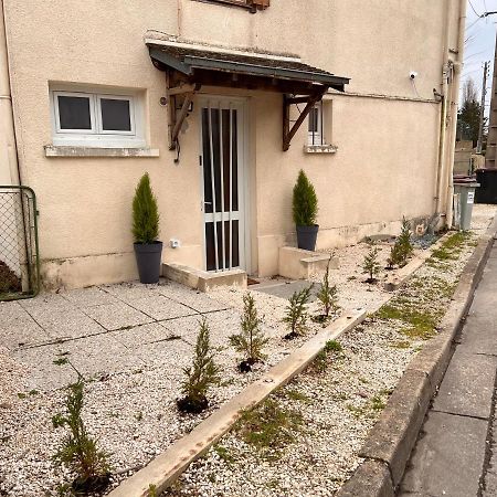 T2 Cosy / Quartier Calme / Magasins D'Usine A Proximite Apartman Saint-Julien-les-Villas Kültér fotó